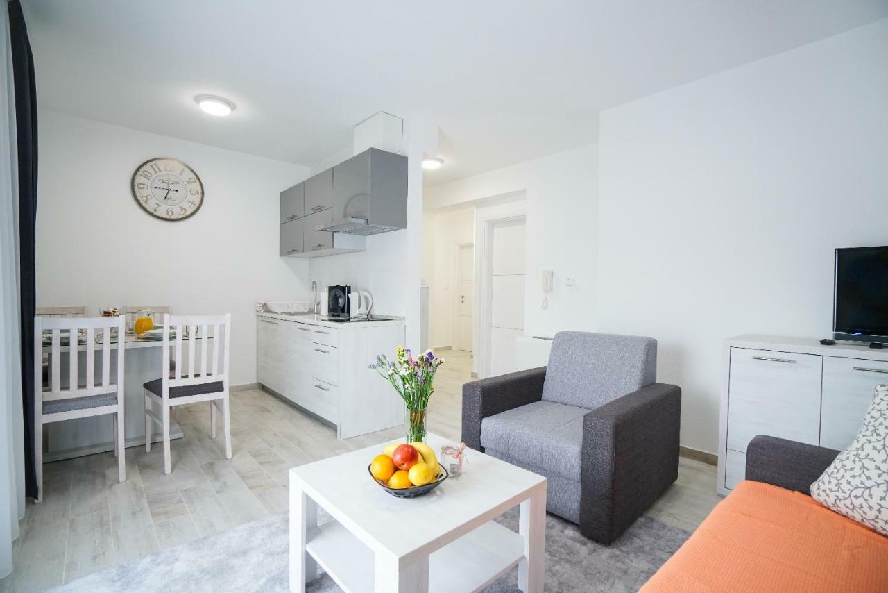Apartmani Zupan Sukošan Eksteriør bilde